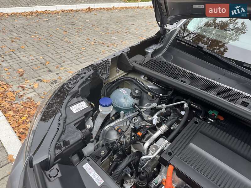 Внедорожник / Кроссовер Peugeot e-2008 2021 в Дрогобыче фото 86 Внедорожник / Кроссовер Peugeot e-2008 2021 в Дрогобыче