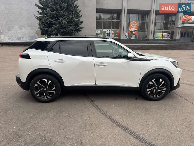 Позашляховик / Кросовер Peugeot e-2008 2020 в Рівному