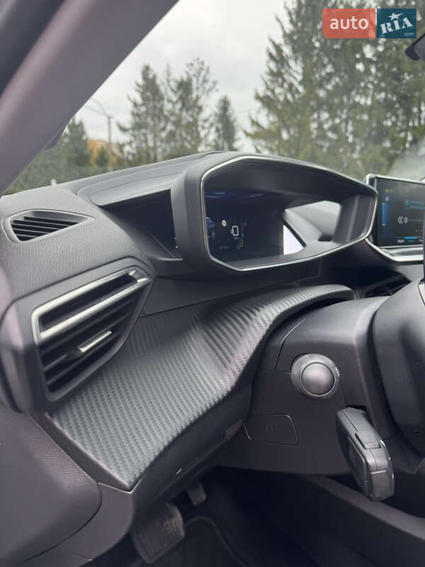 Позашляховик / Кросовер Peugeot e-2008 2020 в Рівному