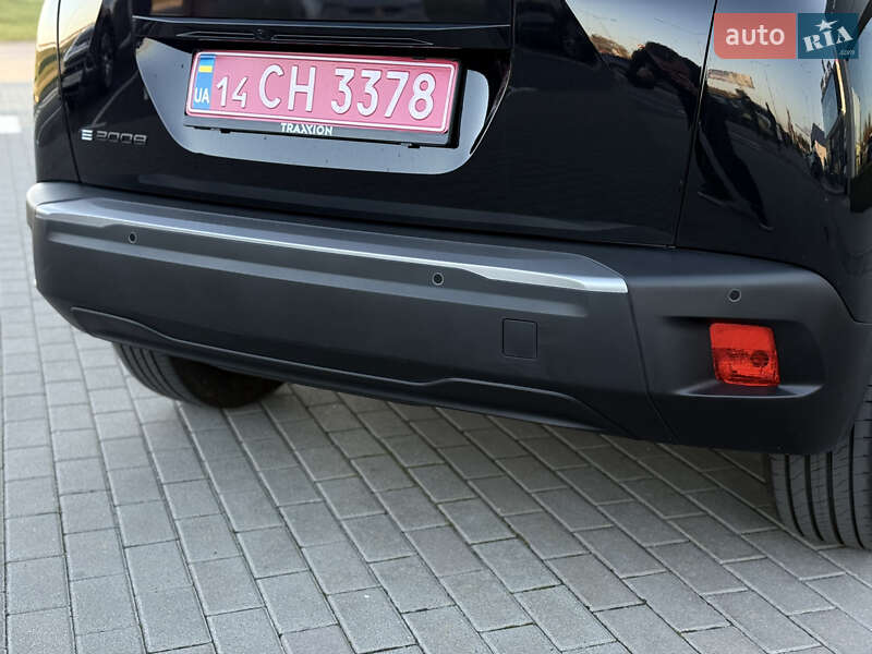 Внедорожник / Кроссовер Peugeot e-2008 2024 в Львове