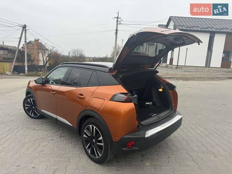 Внедорожник / Кроссовер Peugeot e-2008 2020 в Виннице
