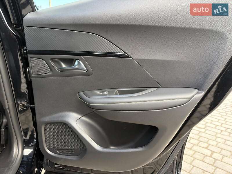 Позашляховик / Кросовер Peugeot e-2008 2021 в Львові