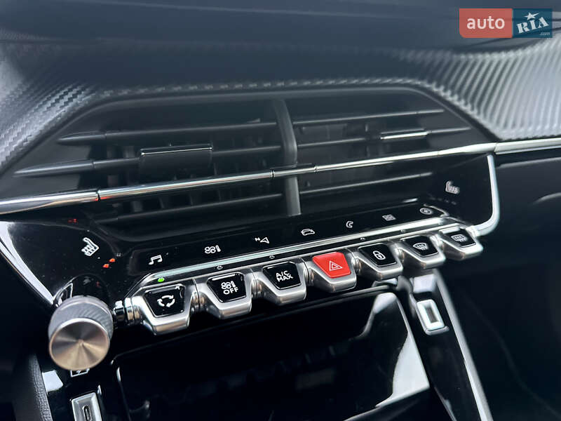 Позашляховик / Кросовер Peugeot e-2008 2020 в Самборі