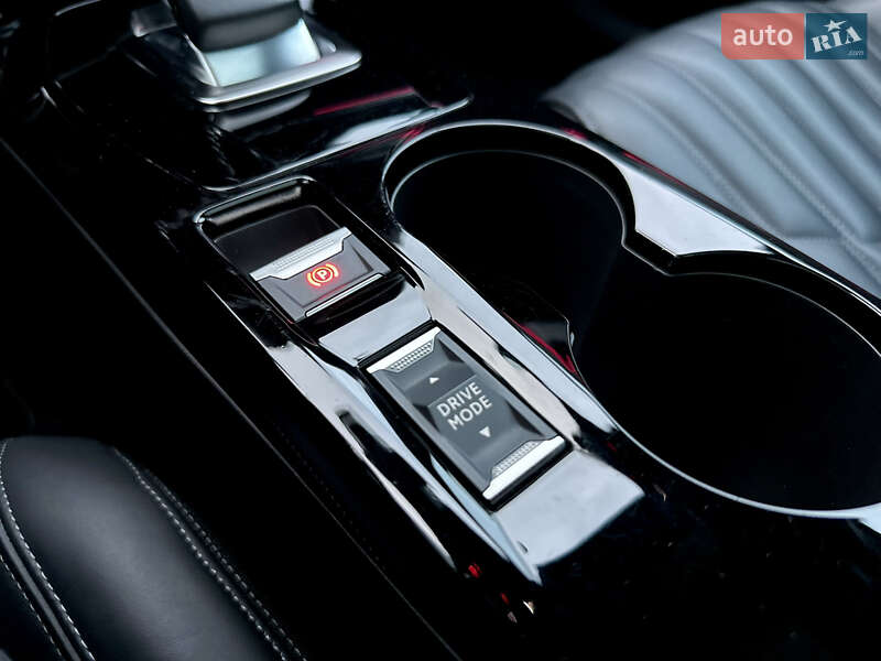 Позашляховик / Кросовер Peugeot e-2008 2020 в Самборі