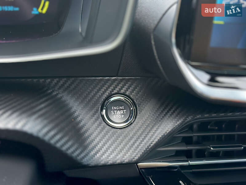 Позашляховик / Кросовер Peugeot e-2008 2020 в Самборі