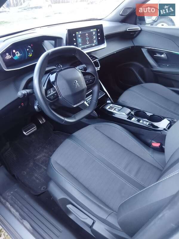 Внедорожник / Кроссовер Peugeot e-2008 2023 в Львове фото 7 Внедорожник / Кроссовер Peugeot e-2008 2023 в Львове