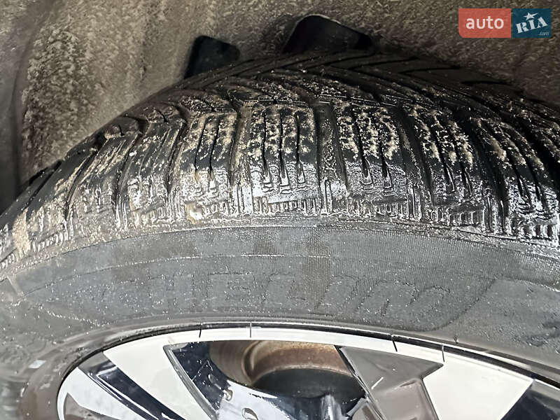 Внедорожник / Кроссовер Peugeot e-2008 2020 в Ровно фото 30 Внедорожник / Кроссовер Peugeot e-2008 2020 в Ровно