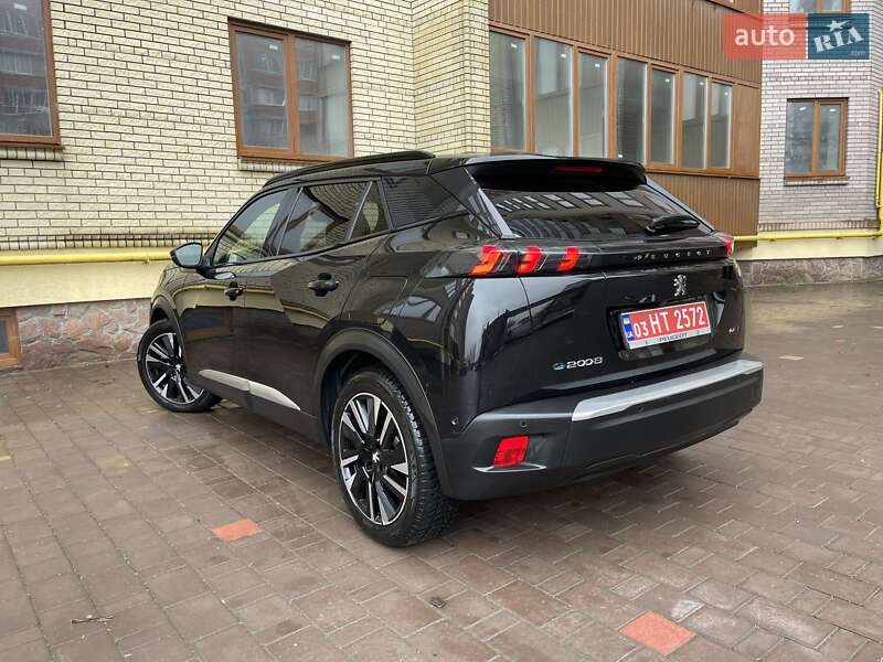 Внедорожник / Кроссовер Peugeot e-2008 2021 в Тернополе