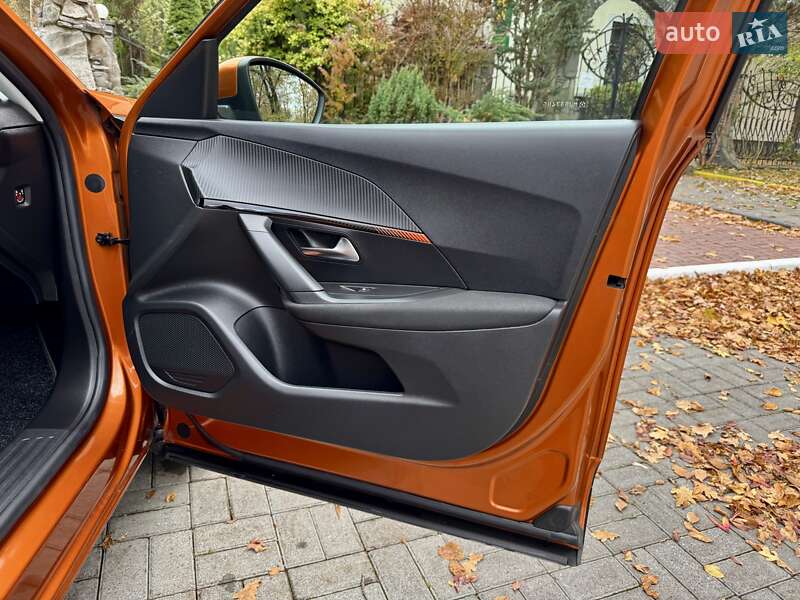 Внедорожник / Кроссовер Peugeot e-2008 2021 в Дрогобыче фото 68 Внедорожник / Кроссовер Peugeot e-2008 2021 в Дрогобыче