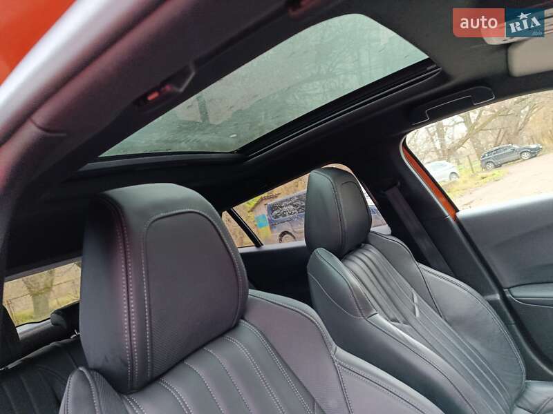 Внедорожник / Кроссовер Peugeot e-2008 2020 в Дубно