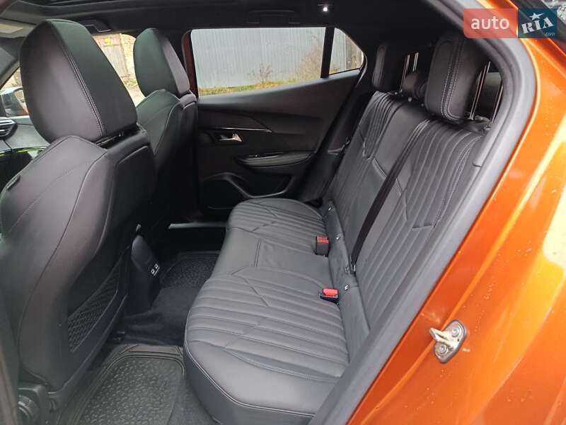 Внедорожник / Кроссовер Peugeot e-2008 2020 в Дубно