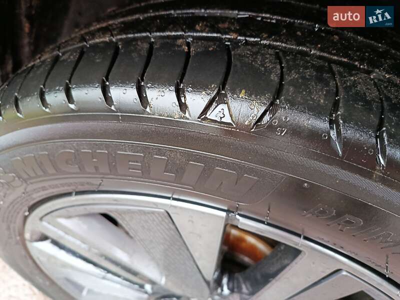 Внедорожник / Кроссовер Peugeot e-2008 2020 в Дубно