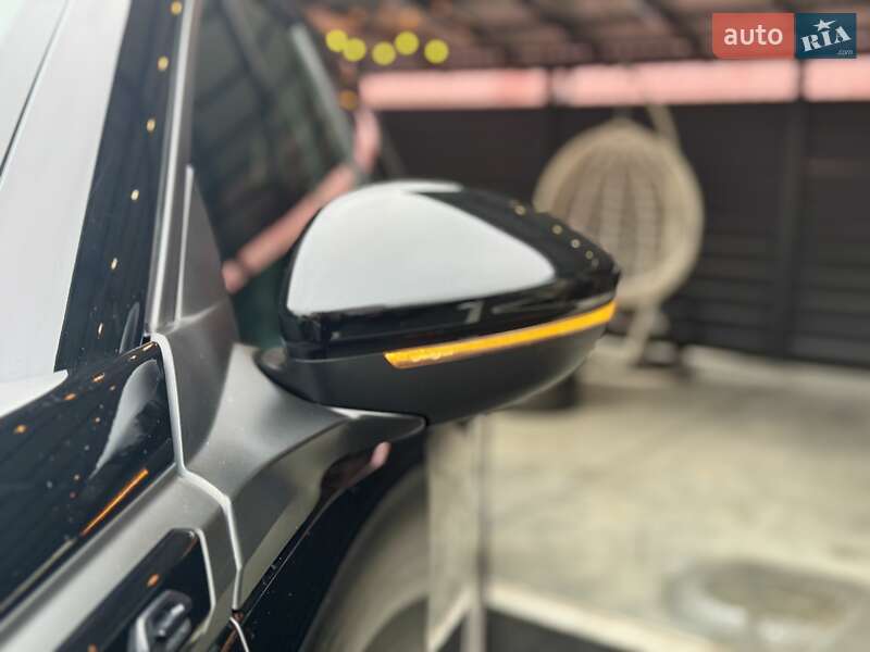 Внедорожник / Кроссовер Peugeot e-2008 2020 в Дрогобыче