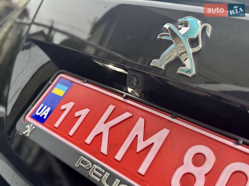 Внедорожник / Кроссовер Peugeot e-2008 2020 в Дрогобыче