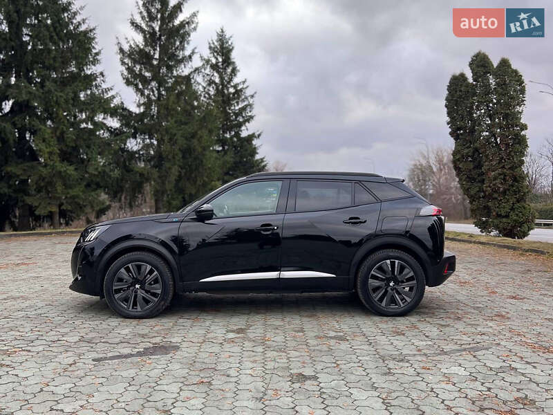 Внедорожник / Кроссовер Peugeot e-2008 2022 в Ровно