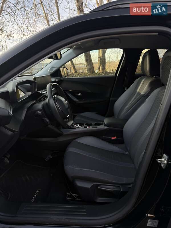 Позашляховик / Кросовер Peugeot e-2008 2020 в Львові