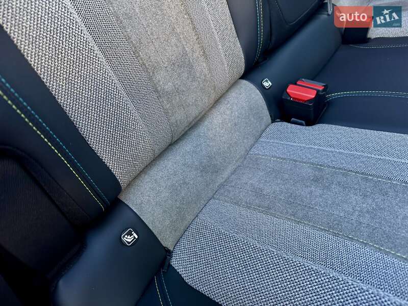 Позашляховик / Кросовер Peugeot e-2008 2020 в Дрогобичі фото 74 Позашляховик / Кросовер Peugeot e-2008 2020 в Дрогобичі