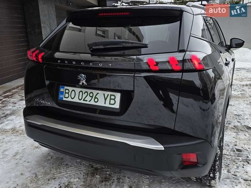 Внедорожник / Кроссовер Peugeot e-2008 2020 в Тернополе