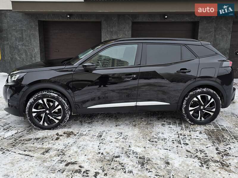 Внедорожник / Кроссовер Peugeot e-2008 2020 в Тернополе