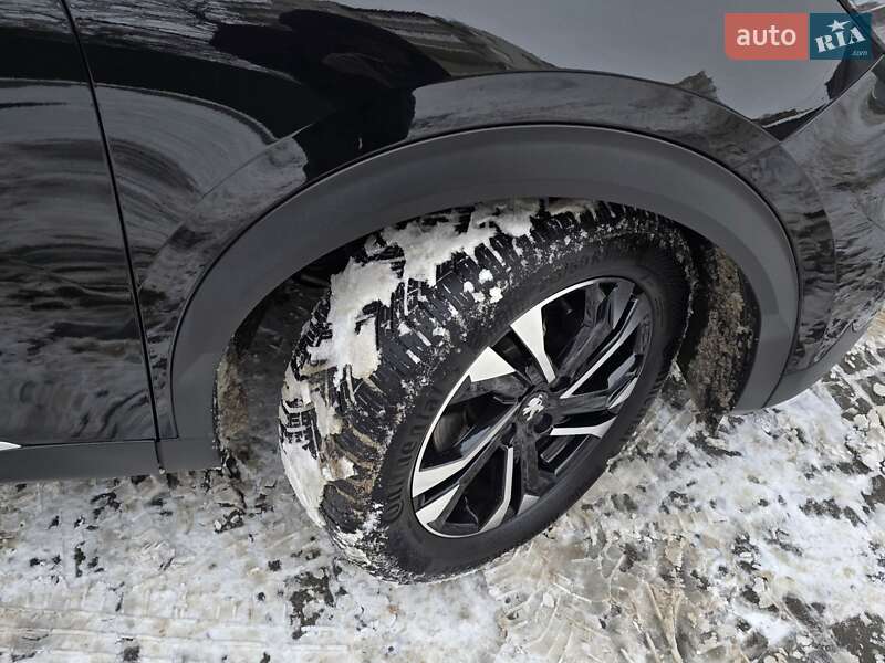 Внедорожник / Кроссовер Peugeot e-2008 2020 в Тернополе