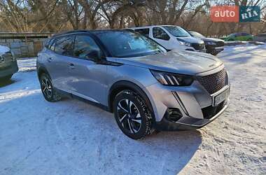 Позашляховик / Кросовер Peugeot e-2008 2020 в Дубні