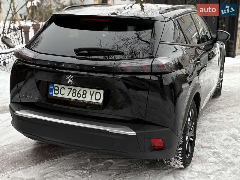 Внедорожник / Кроссовер Peugeot e-2008 2021 в Дрогобыче