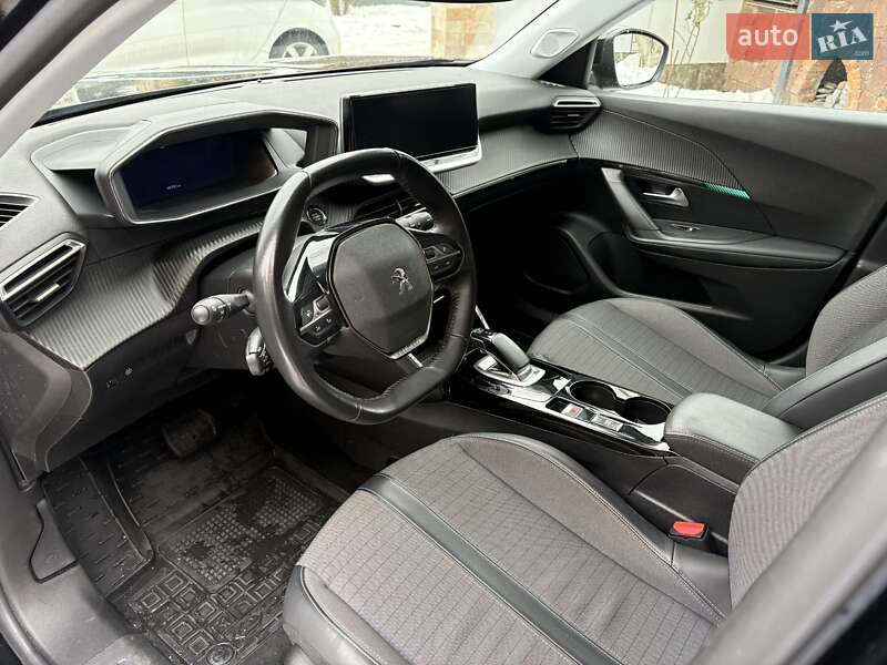 Внедорожник / Кроссовер Peugeot e-2008 2021 в Дрогобыче
