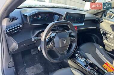 Внедорожник / Кроссовер Peugeot e-2008 2019 в Львове