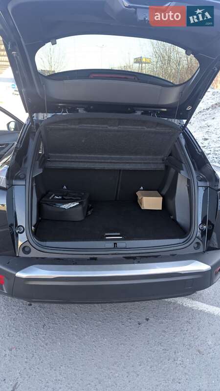 Внедорожник / Кроссовер Peugeot e-2008 2022 в Львове