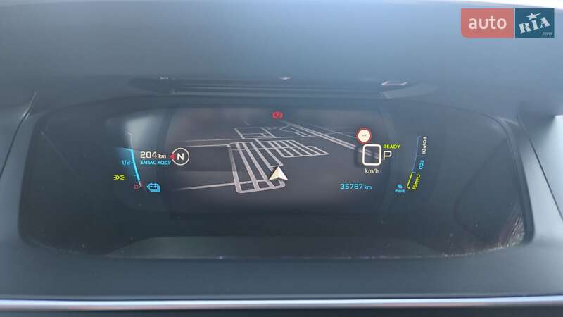 Внедорожник / Кроссовер Peugeot e-2008 2022 в Львове