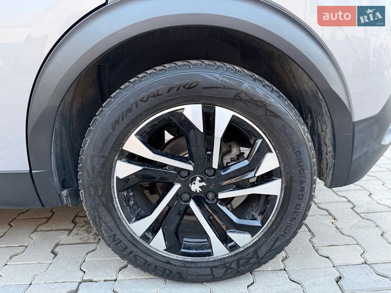 Внедорожник / Кроссовер Peugeot e-2008 2020 в Луцке