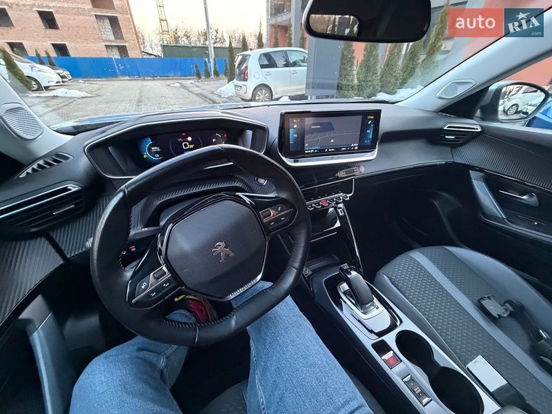 Внедорожник / Кроссовер Peugeot e-2008 2020 в Луцке