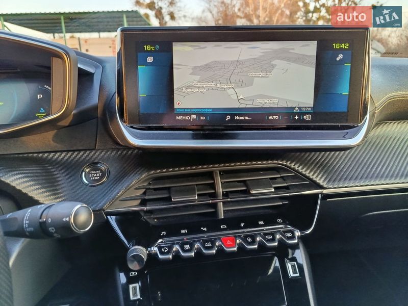 Внедорожник / Кроссовер Peugeot e-2008 2020 в Дубно