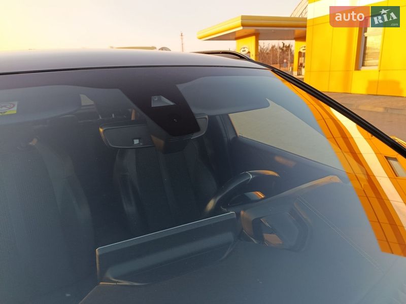 Внедорожник / Кроссовер Peugeot e-2008 2020 в Дубно