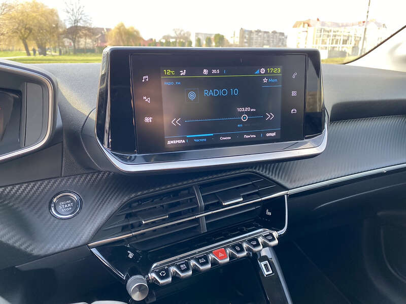 Хетчбек Peugeot e-208 2020 в Коломиї