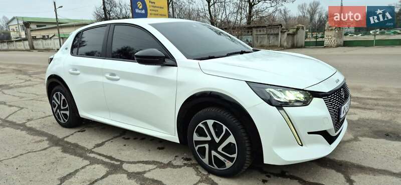Хетчбек Peugeot e-208 2023 в Жовтих Водах