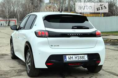 Хэтчбек Peugeot e-208 2023 в Желтых Водах