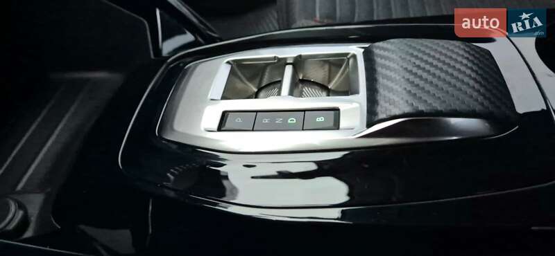 Хетчбек Peugeot e-208 2023 в Жовтих Водах