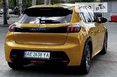 Хэтчбек Peugeot e-208 2020 в 