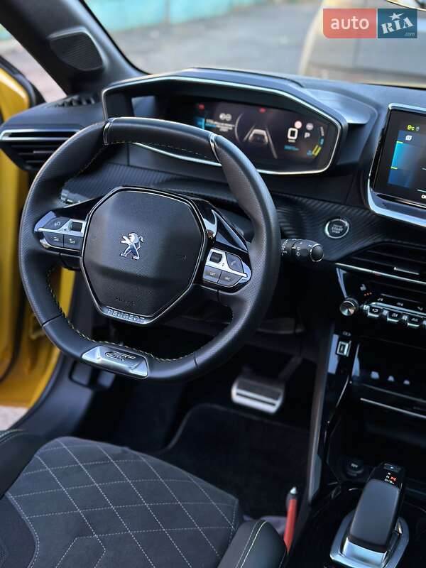 Хэтчбек Peugeot e-208 2021 в Ровно