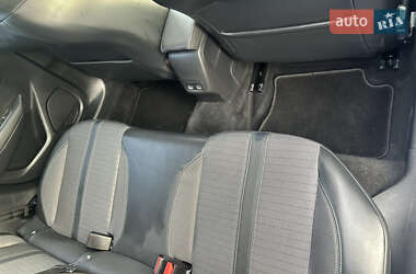 Хэтчбек Peugeot e-208 2021 в 
