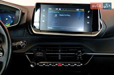 Хэтчбек Peugeot e-208 2021 в 