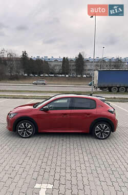 Хэтчбек Peugeot e-208 2022 в 