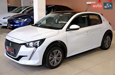 Хэтчбек Peugeot e-208 2021 в 