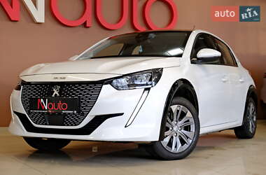 Хэтчбек Peugeot e-208 2021 в 
