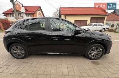 Хэтчбек Peugeot e-208 2021 в 