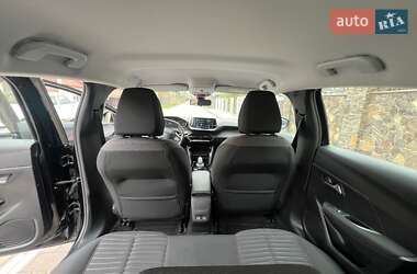 Хэтчбек Peugeot e-208 2021 в 