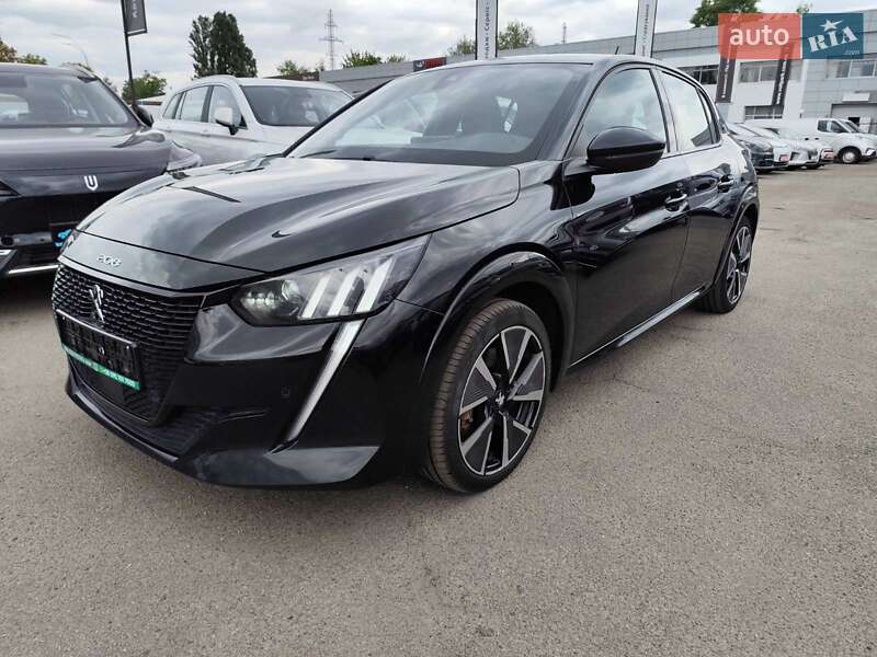 Хэтчбек Peugeot e-208 2020 в 