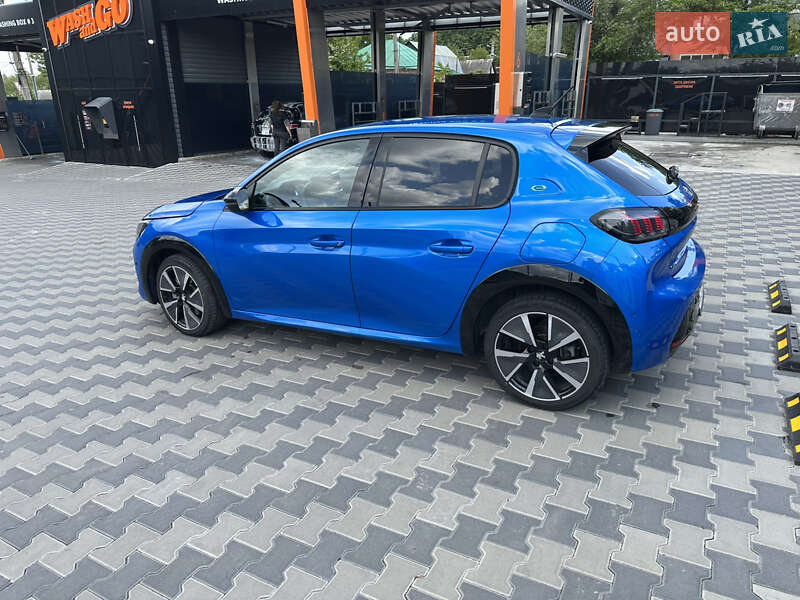 Хетчбек Peugeot e-208 2022 в Харкові