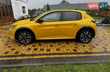 Хэтчбек Peugeot e-208 2021 в 